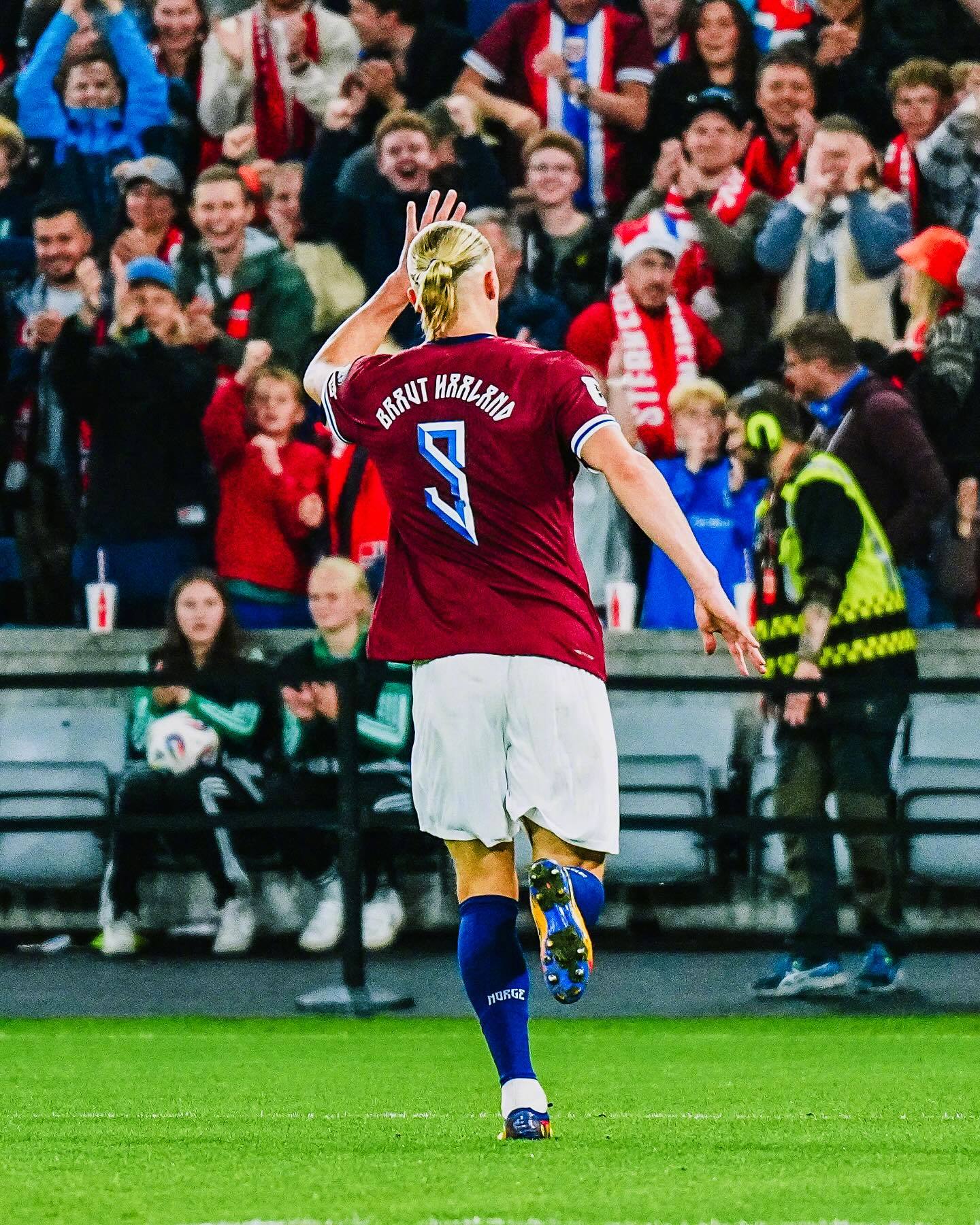 PG电子-关于足球赛场上的强强对话激发球员斗志的信息